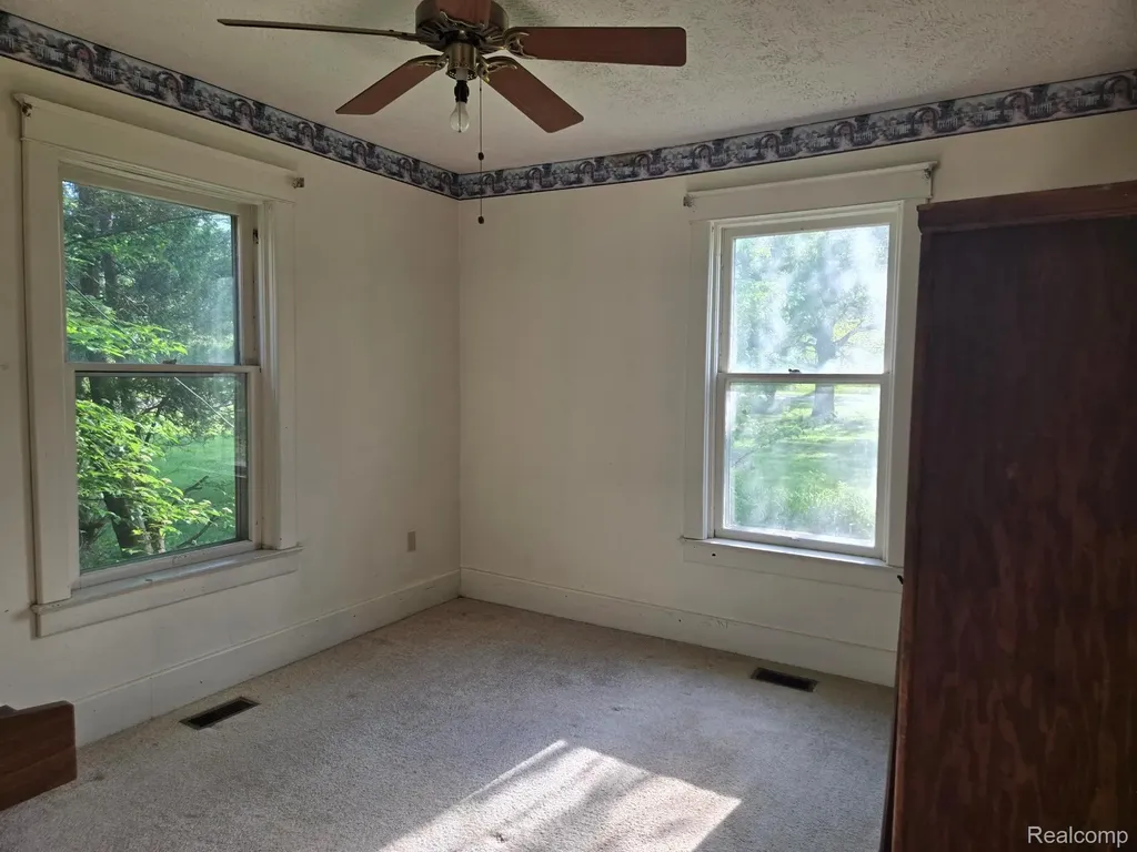 812 Academy Road Holly Township MI 48442
