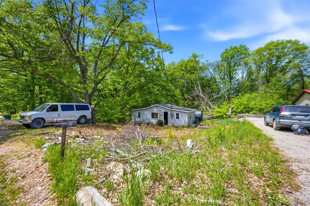 5842 Woodland Drive Surrey Township MI 48632