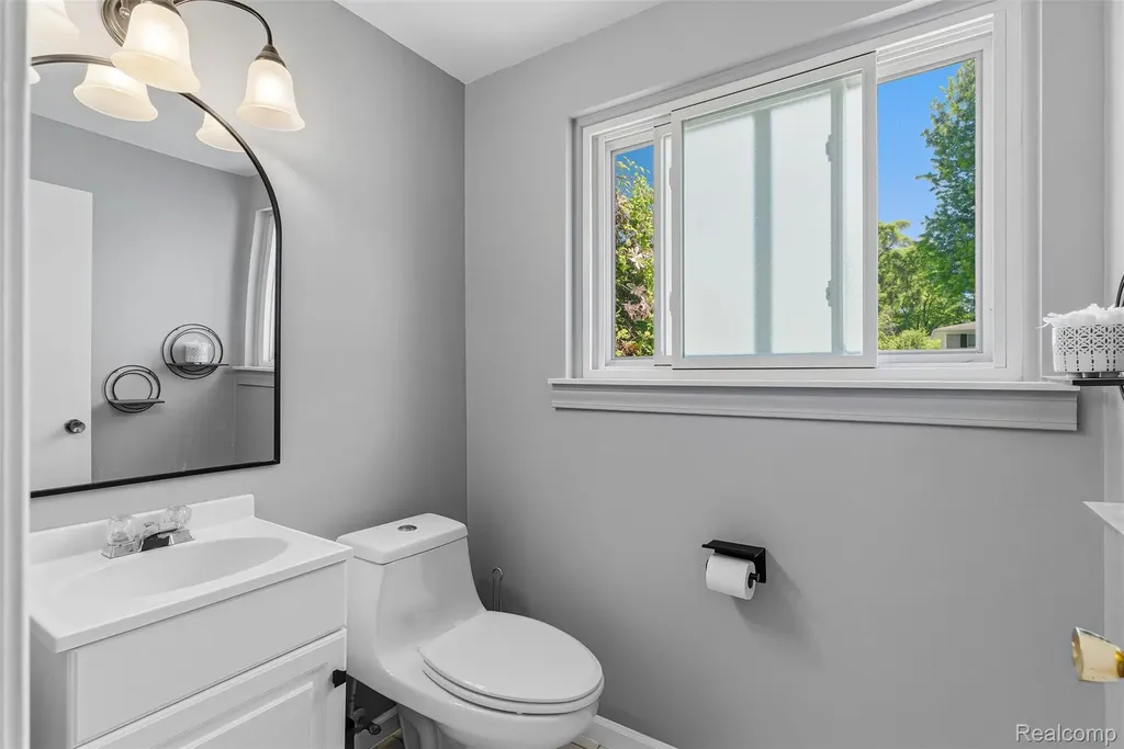 4410 Wickfield Drive Flint Charter Township MI 48507
