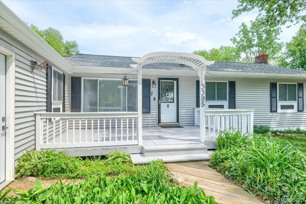 3395 Sandy Shore Drive Metamora Village MI 48455