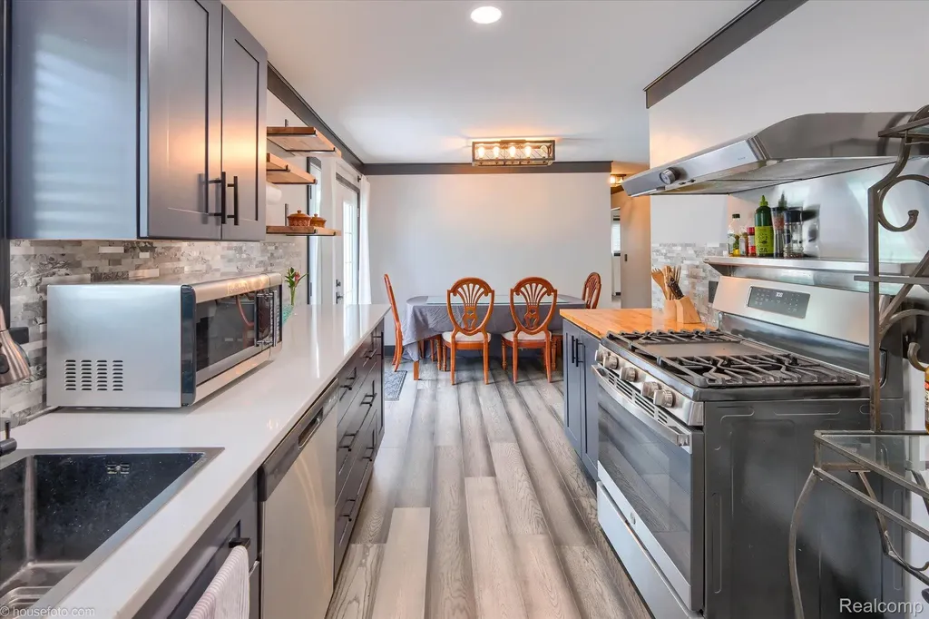 3395 Sandy Shore Drive Metamora Village MI 48455