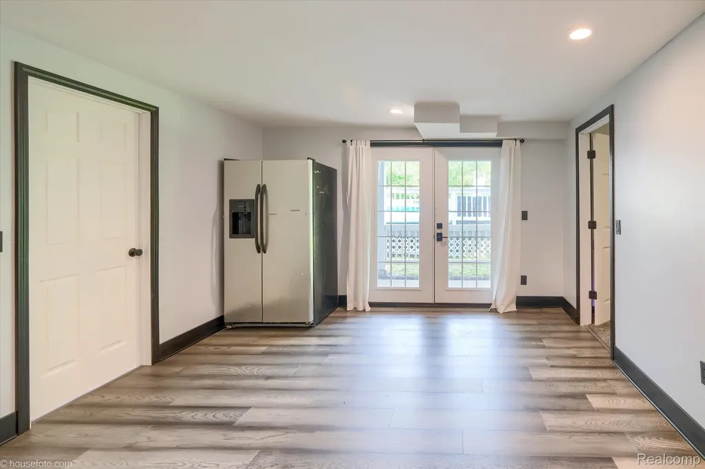 3395 Sandy Shore Drive Metamora Village MI 48455