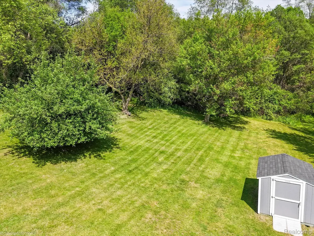 3395 Sandy Shore Drive Metamora Village MI 48455