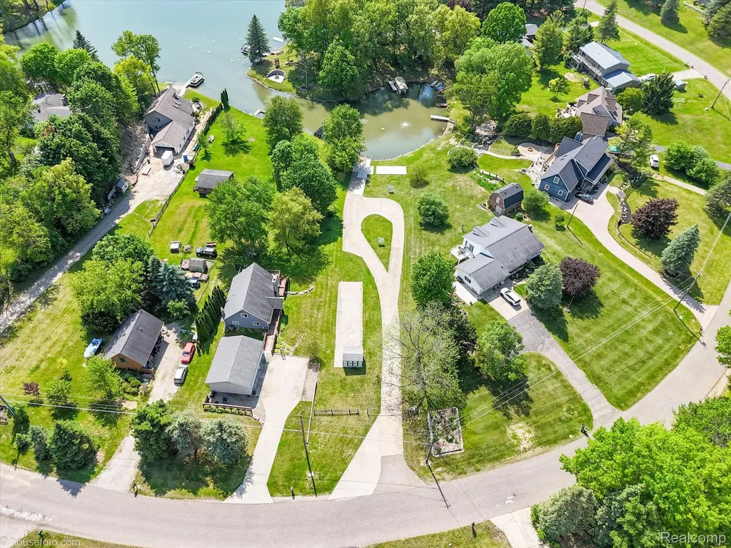 3395 Sandy Shore Drive Metamora Village MI 48455