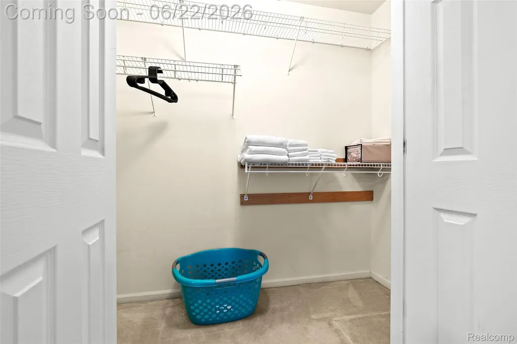 11 N Squirrel Road Auburn Hills City MI 48326