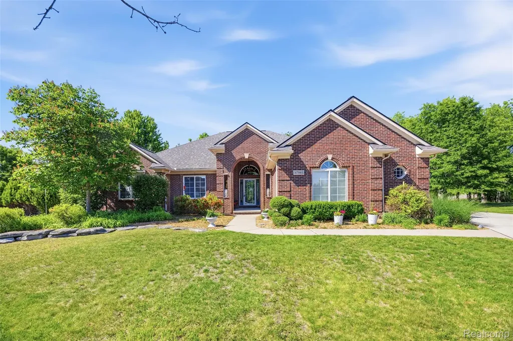 47041 Hidden River Circle N Canton Charter Township MI 48188