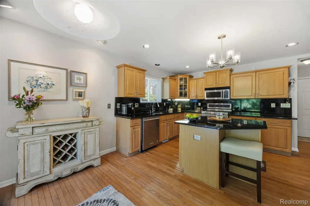 47041 Hidden River Circle N Canton Charter Township MI 48188