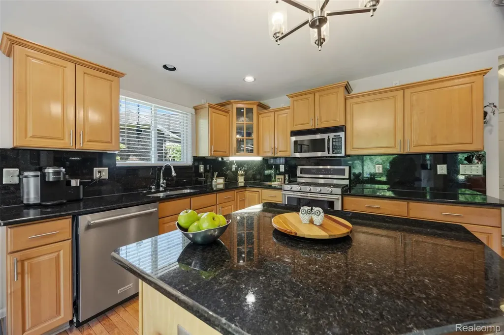 47041 Hidden River Circle N Canton Charter Township MI 48188