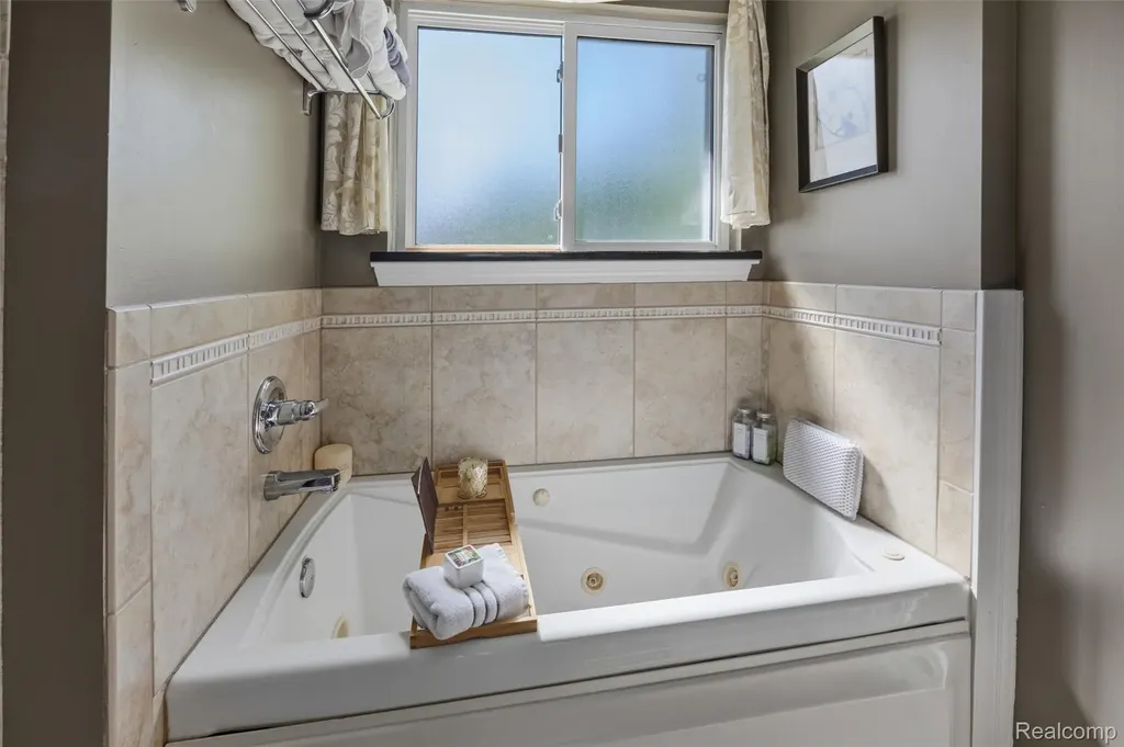 47041 Hidden River Circle N Canton Charter Township MI 48188