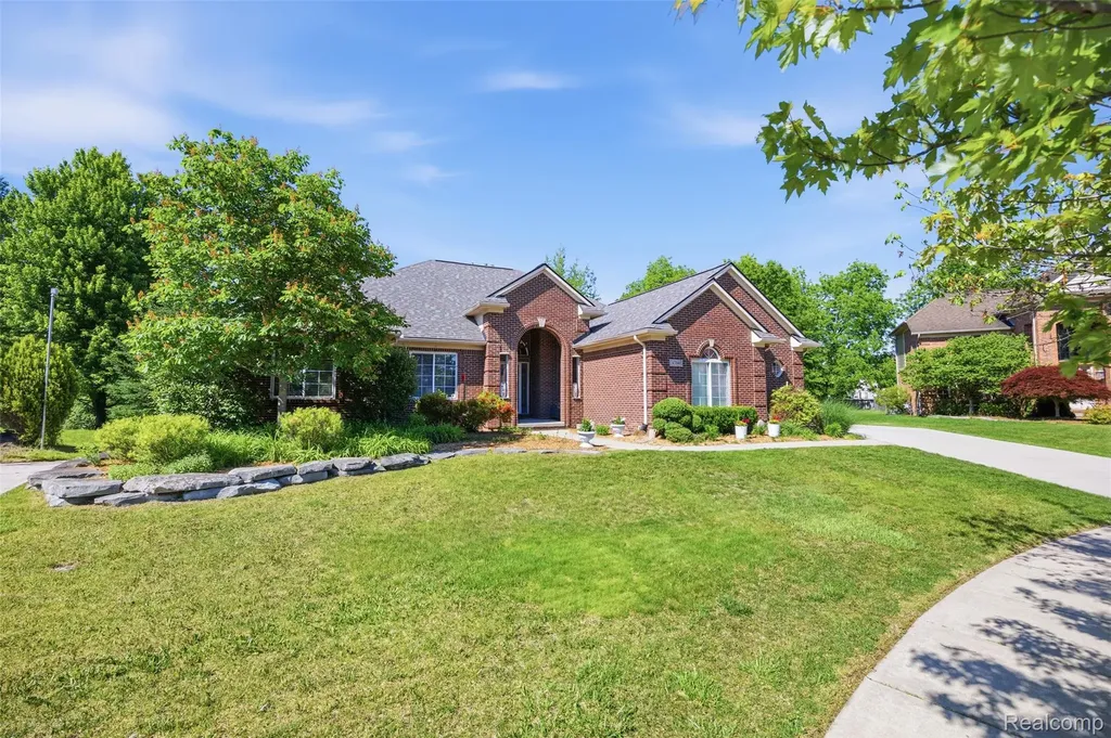 47041 Hidden River Circle N Canton Charter Township MI 48188