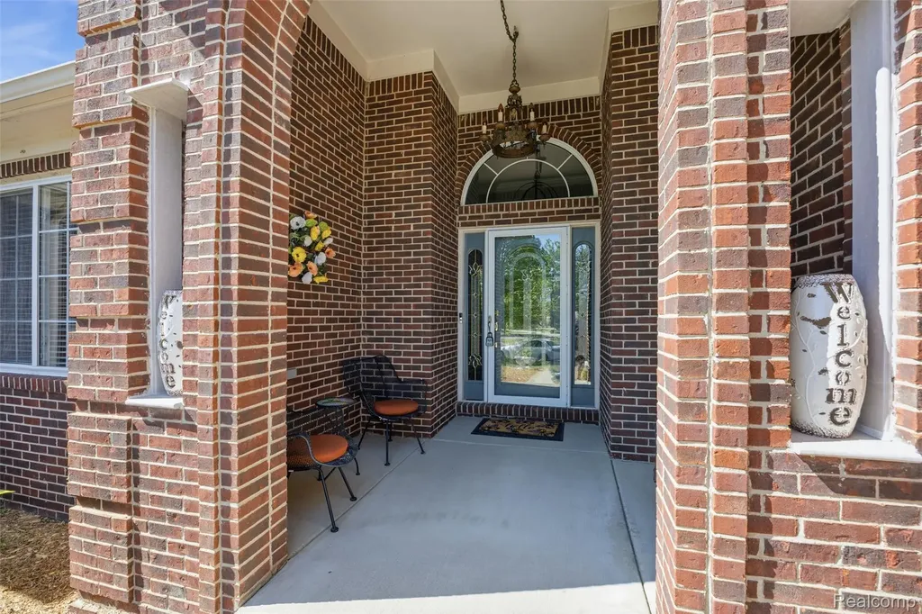 47041 Hidden River Circle N Canton Charter Township MI 48188