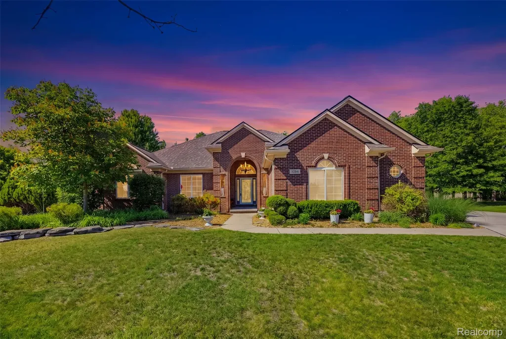 47041 Hidden River Circle N Canton Charter Township MI 48188