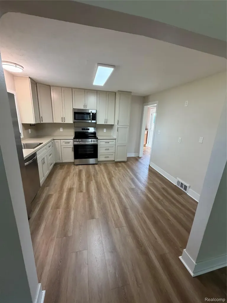 1246 House Road Leroy Township MI 48892