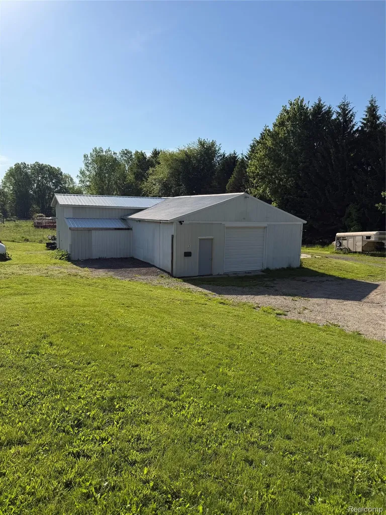 1246 House Road Leroy Township MI 48892