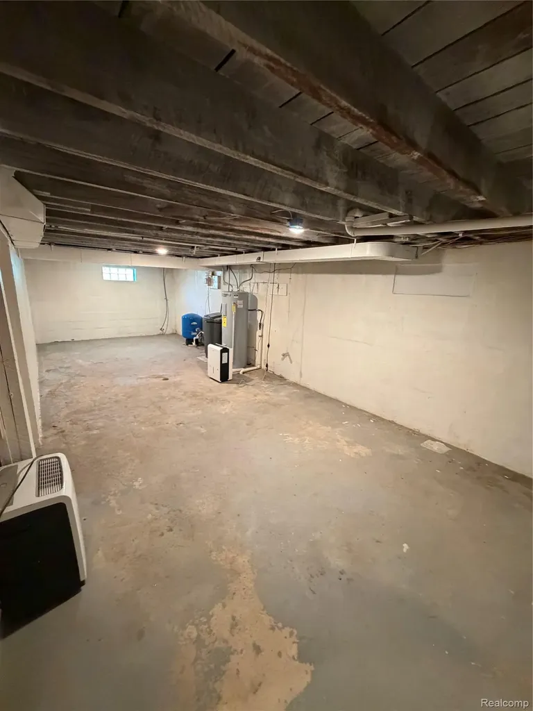 1246 House Road Leroy Township MI 48892