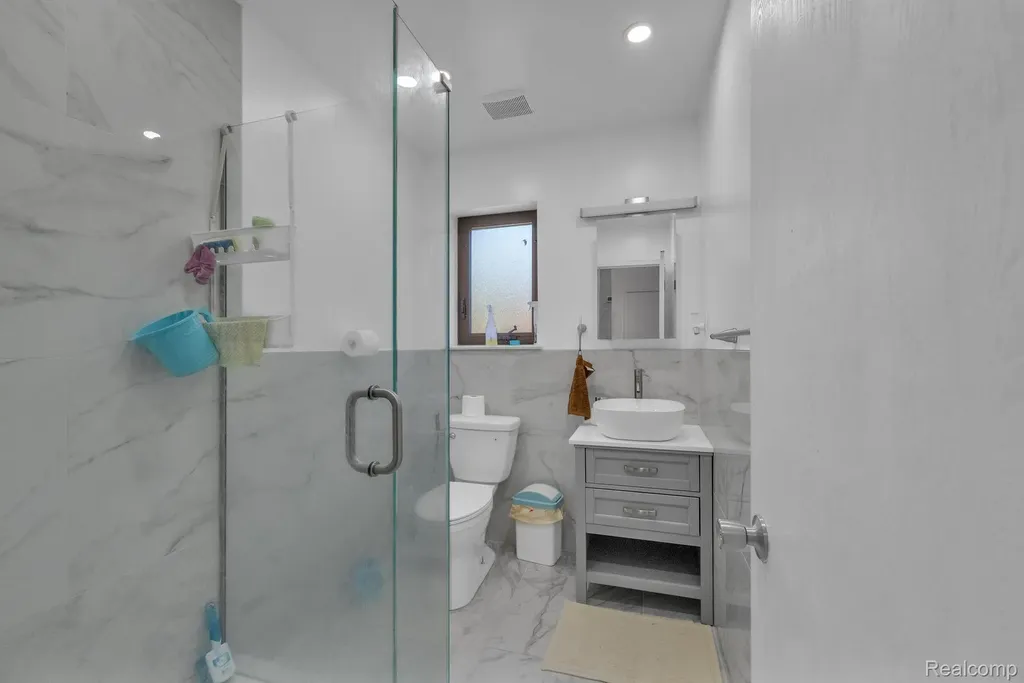 18823 Millar Road Clinton Charter Township MI 48036