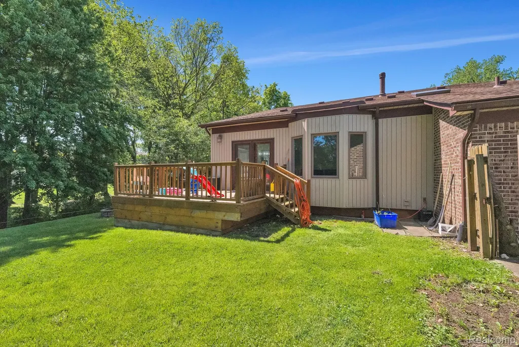 18823 Millar Road Clinton Charter Township MI 48036