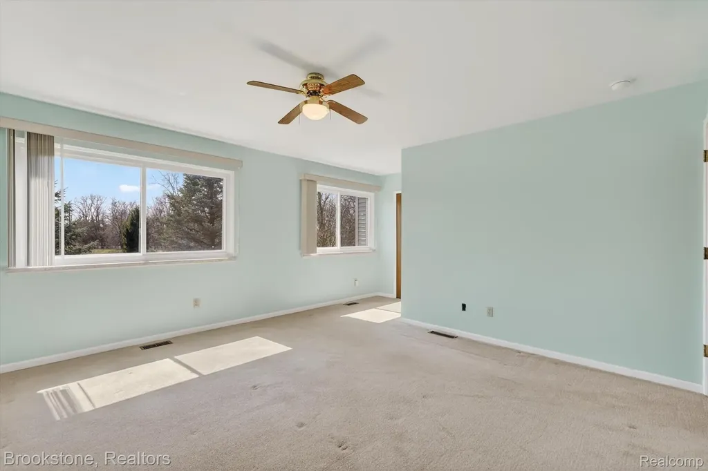 62401 Raleigh Court South Lyon City MI 48178