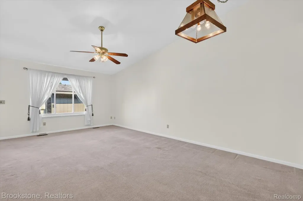 62401 Raleigh Court South Lyon City MI 48178