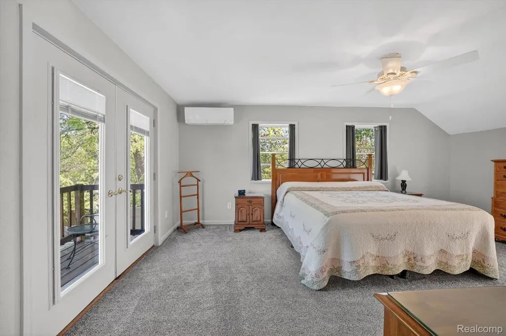 10520 North Dixie Berlin Charter Township MI 48179