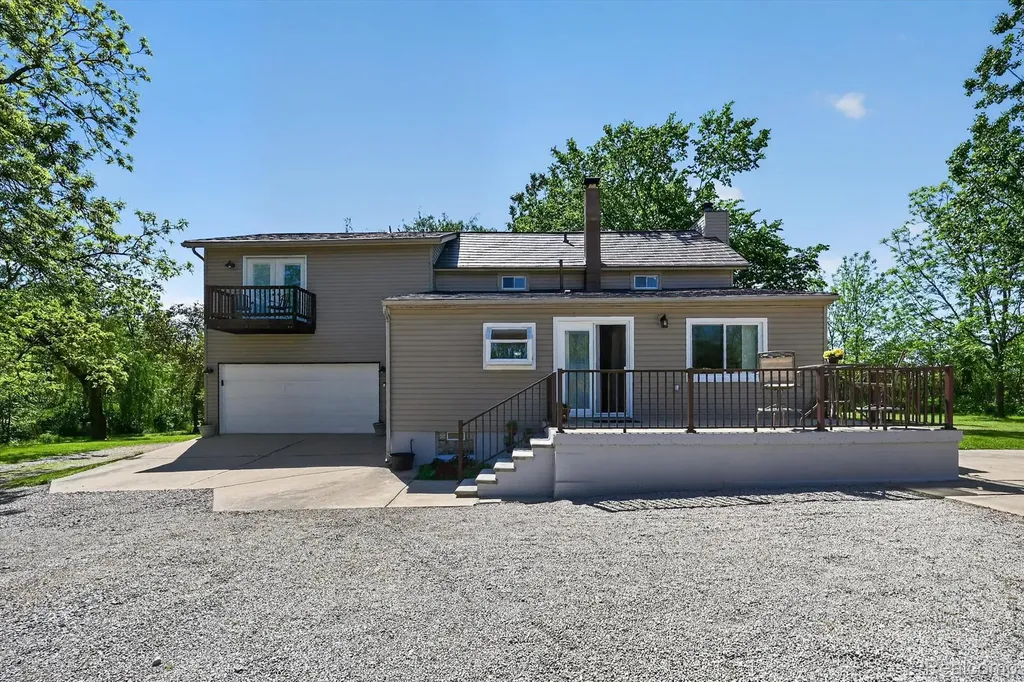 10520 North Dixie Berlin Charter Township MI 48179