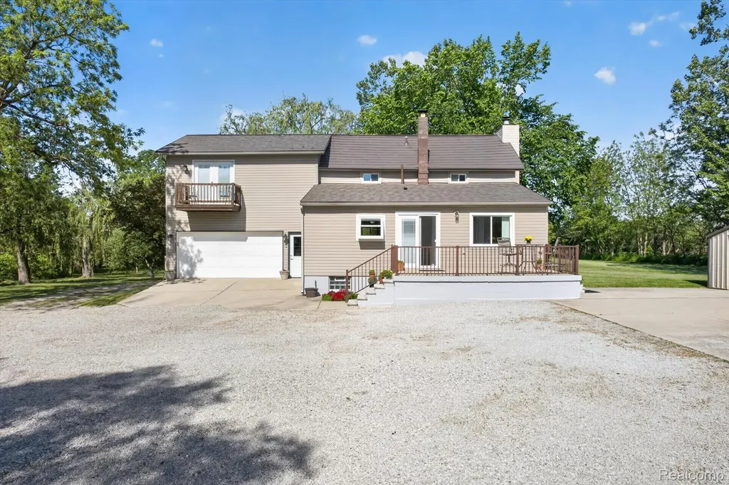 10520 North Dixie Berlin Charter Township MI 48179