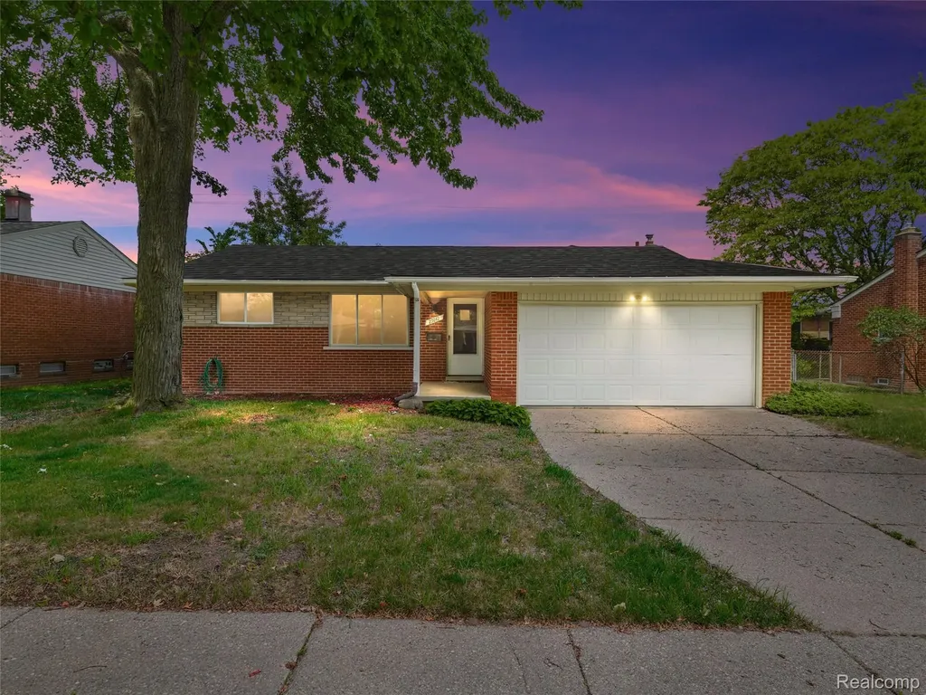 29242 Barkley Street Livonia City MI 48154