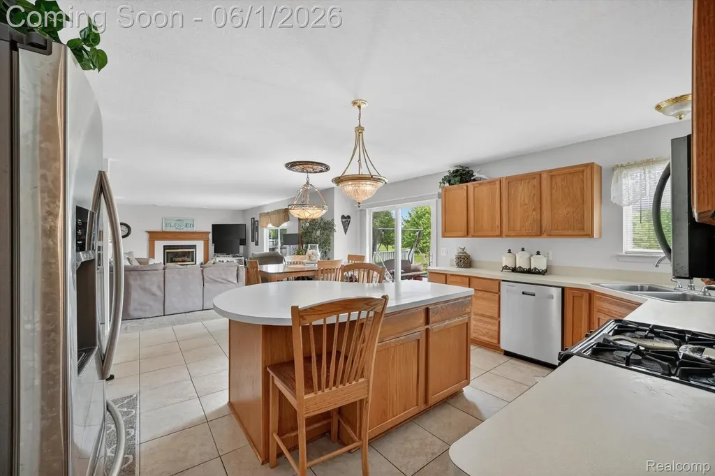 25587 Winding Creek Drive Huron Charter Township MI 48164