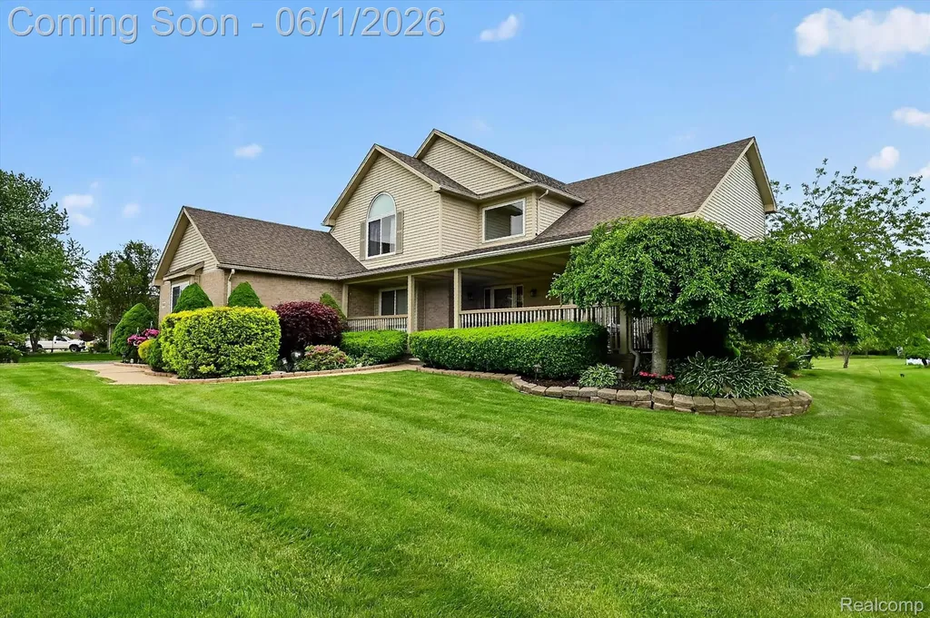 25587 Winding Creek Drive Huron Charter Township MI 48164