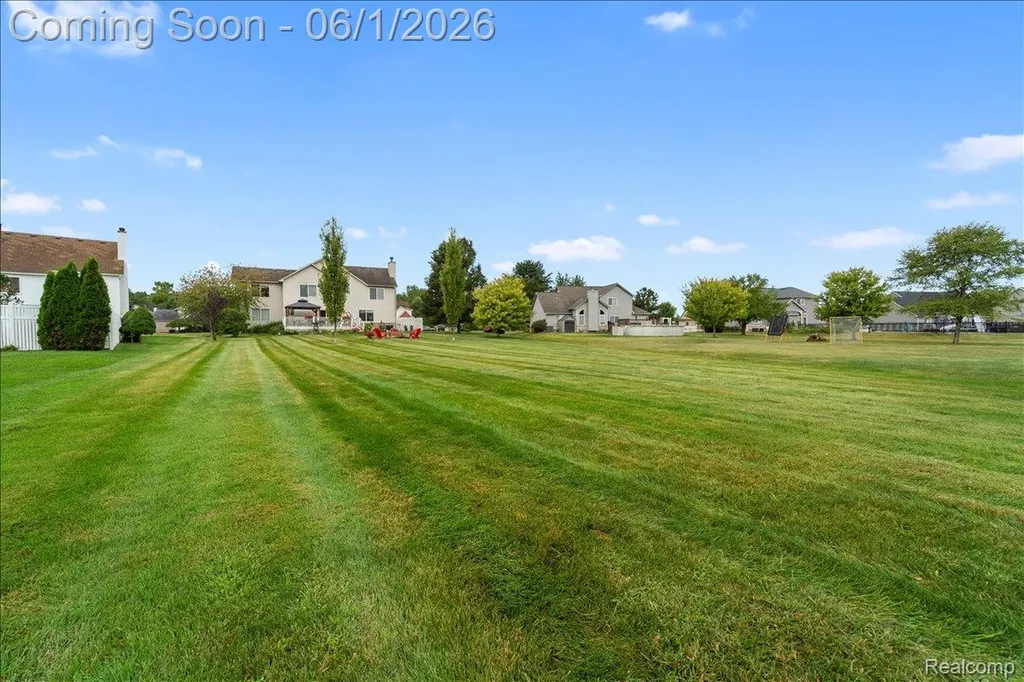 25587 Winding Creek Drive Huron Charter Township MI 48164