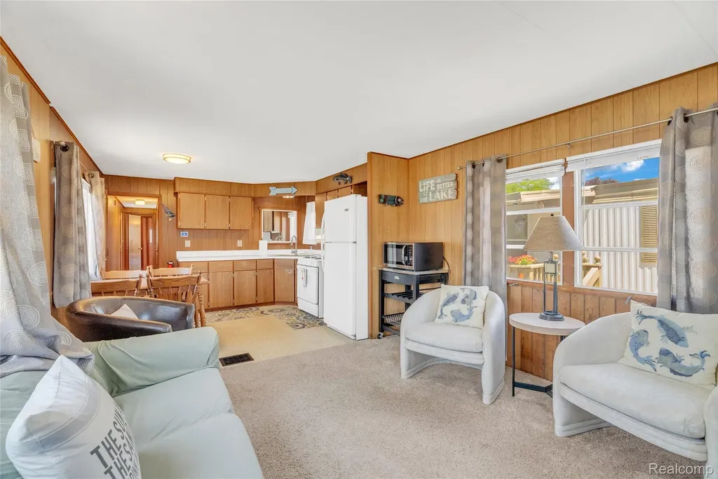5203 Main Street Lexington Village MI 48450