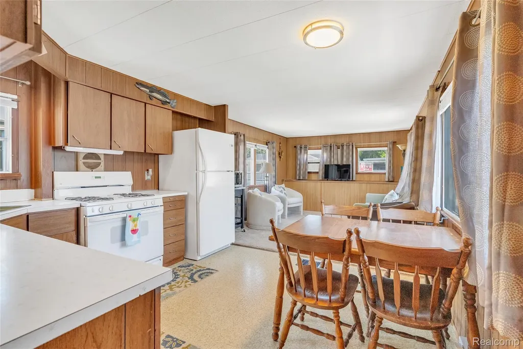 5203 Main Street Lexington Village MI 48450