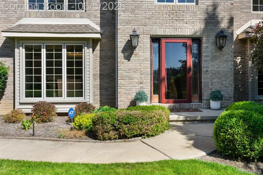 7505 Quail Ridge Drive Webster Township MI 48130