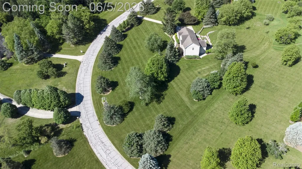 7505 Quail Ridge Drive Webster Township MI 48130