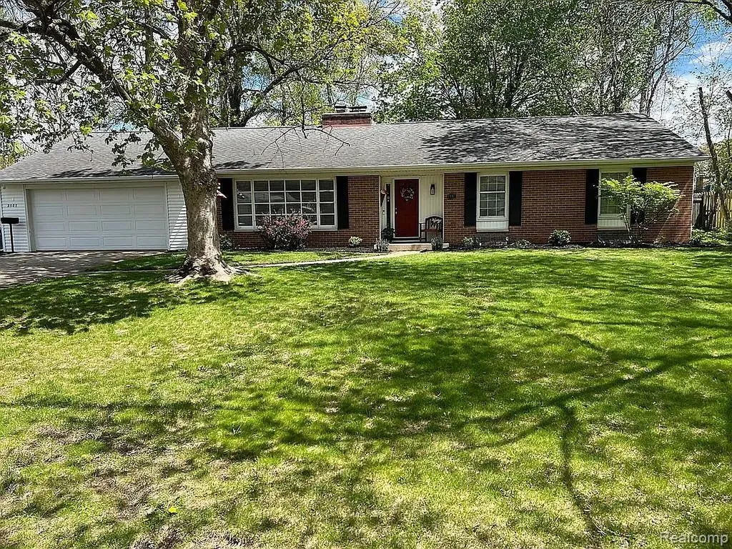 2507 Carlyle Drive Kalamazoo City MI 49008