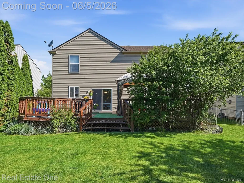 7794 Paint Creek Drive Ypsilanti Charter Township MI 48197