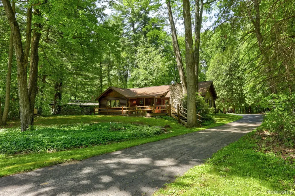 3814 S Towerline Road Bridgeport Charter Township MI 48722