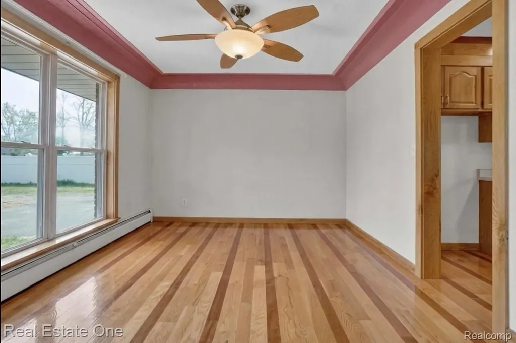 8391 E Court Street Davison Township MI 48423