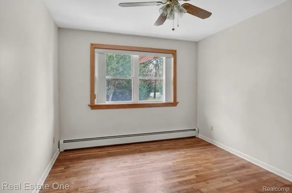 8391 E Court Street Davison Township MI 48423