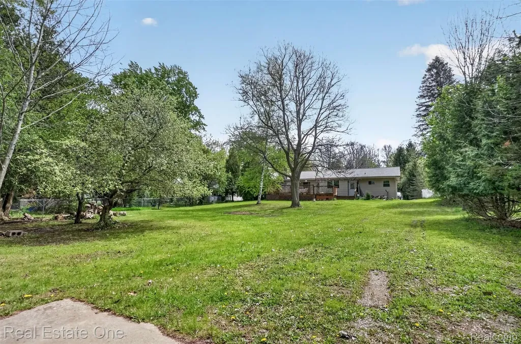 8391 E Court Street Davison Township MI 48423