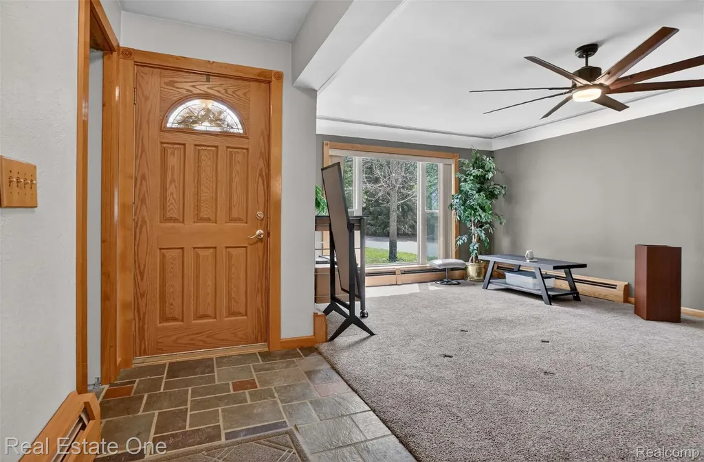 8391 E Court Street Davison Township MI 48423