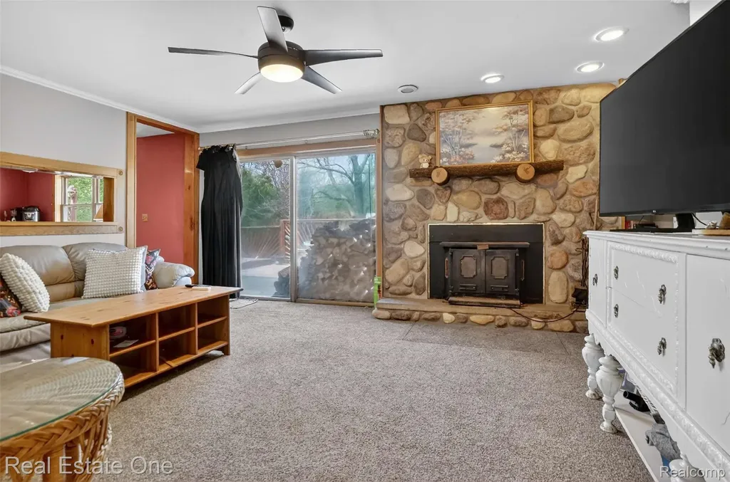 8391 E Court Street Davison Township MI 48423