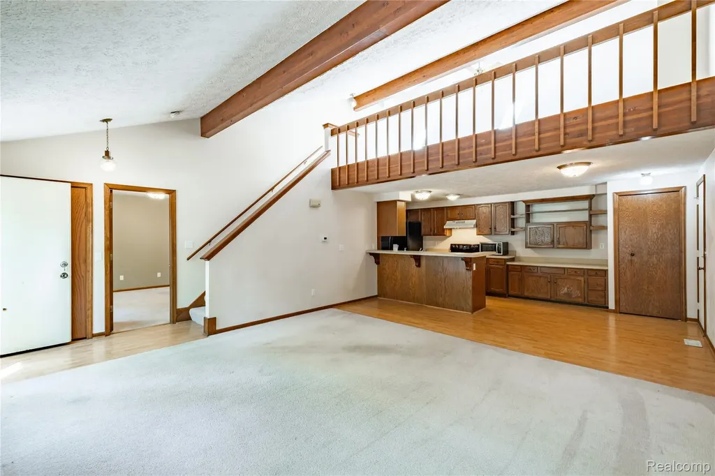 2925 Staten Avenue Lansing City MI 48910