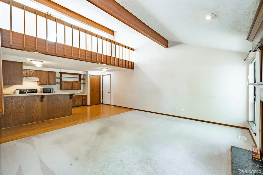 2925 Staten Avenue Lansing City MI 48910