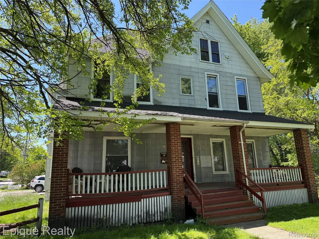 804 Court Street Port Huron City MI 48060