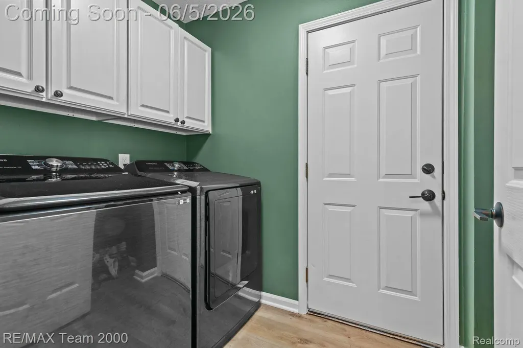 5681 Woodfield Parkway Grand Blanc Charter Township MI 48439