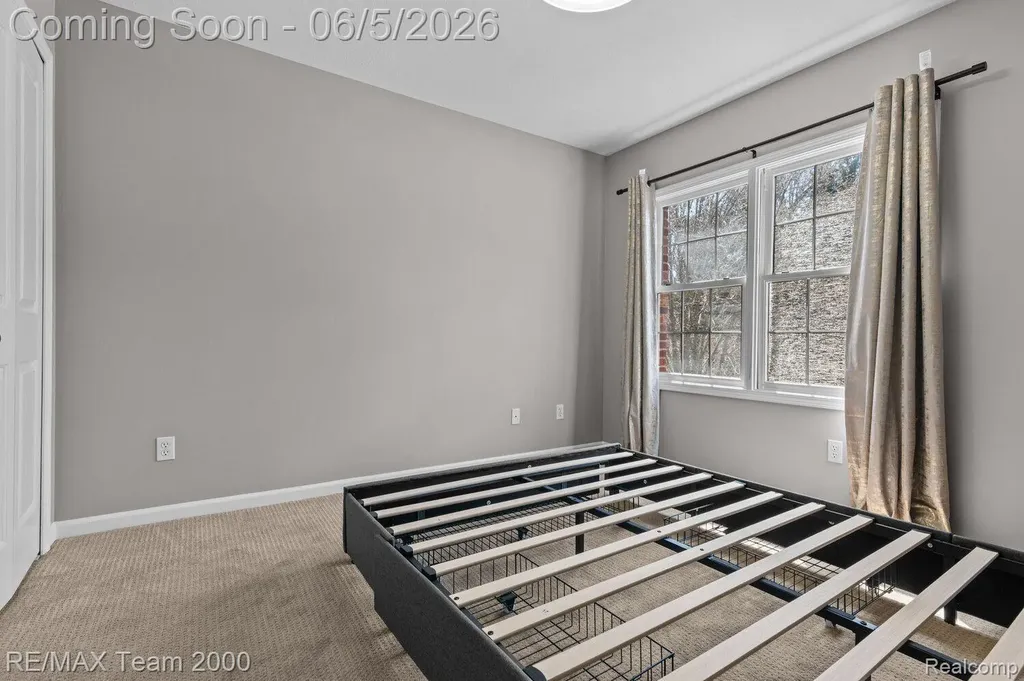 5681 Woodfield Parkway Grand Blanc Charter Township MI 48439