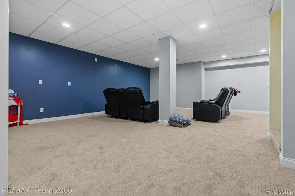 5681 Woodfield Parkway Grand Blanc Charter Township MI 48439
