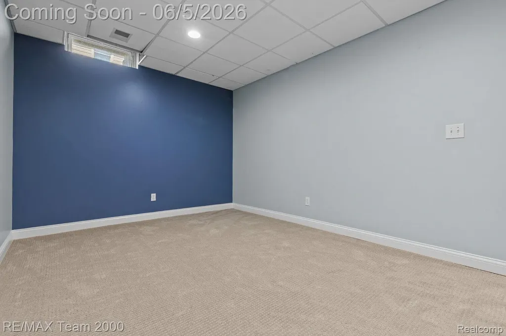 5681 Woodfield Parkway Grand Blanc Charter Township MI 48439