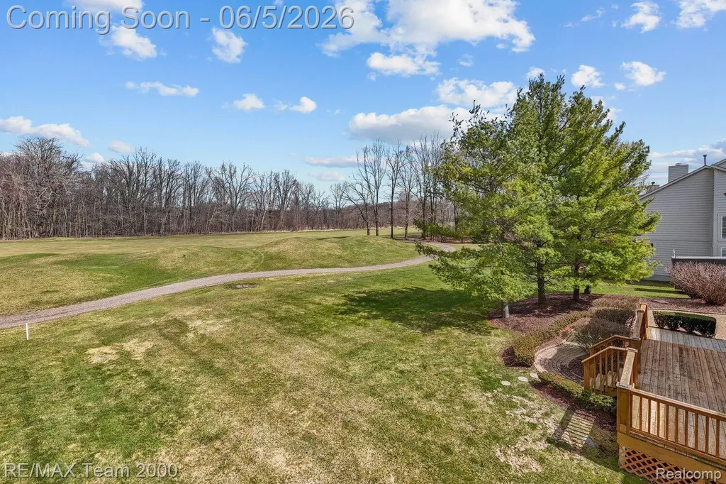 5681 Woodfield Parkway Grand Blanc Charter Township MI 48439